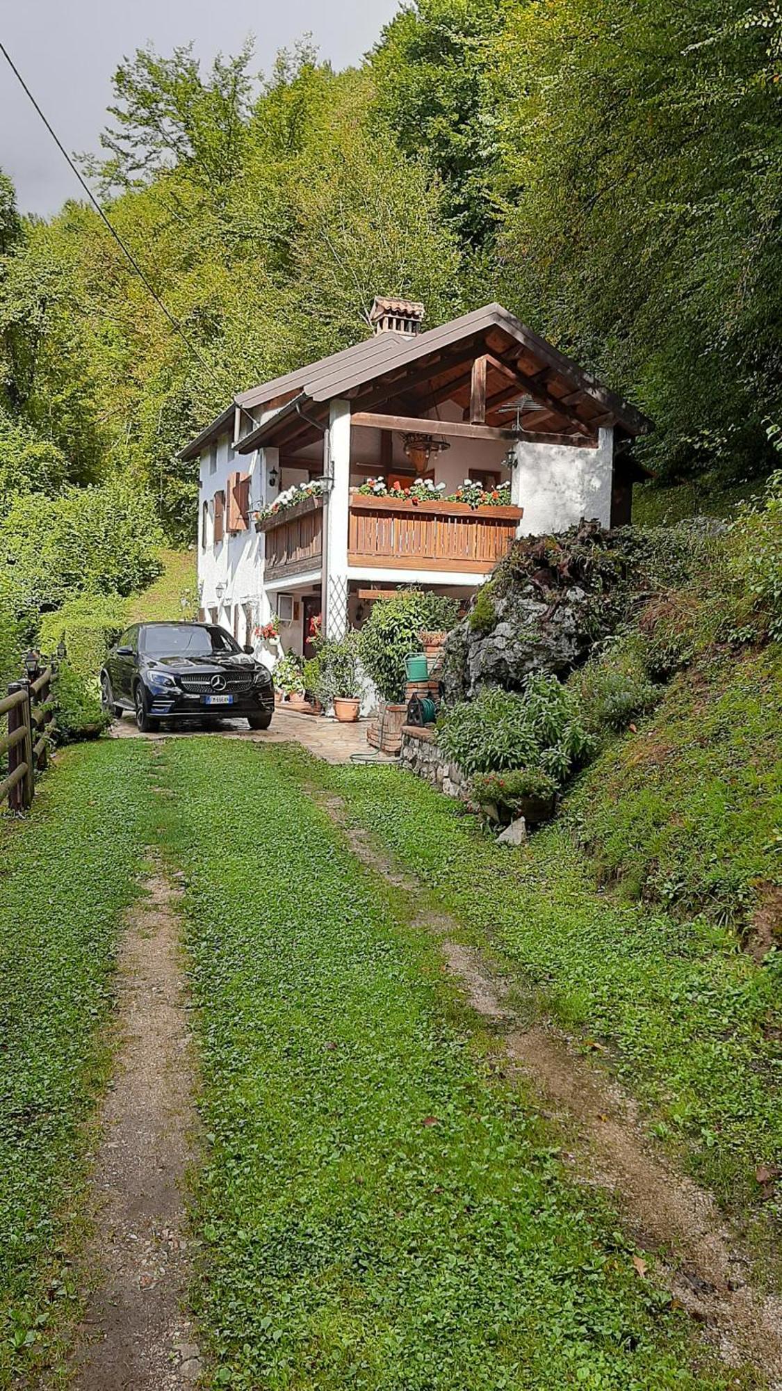La Stazion Holiday home Paderno